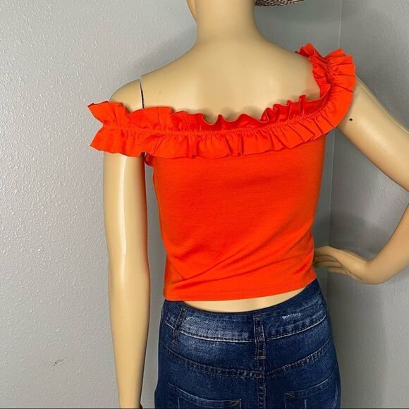 Guess Orange Ruffled Off Shoulder Croptop Size Small - Picture 12 of 12